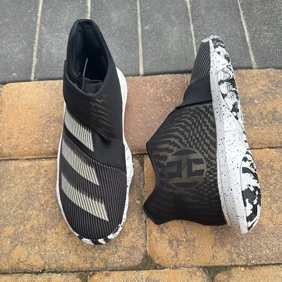 adidas gazelle silver green womens Adidas TMac 3 Restomod “8 Ball” – SNKRZ ILOILO PH